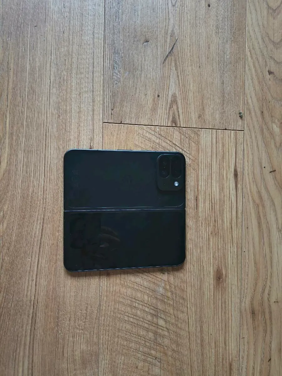 Pixel 9 pro Fold - Image 3