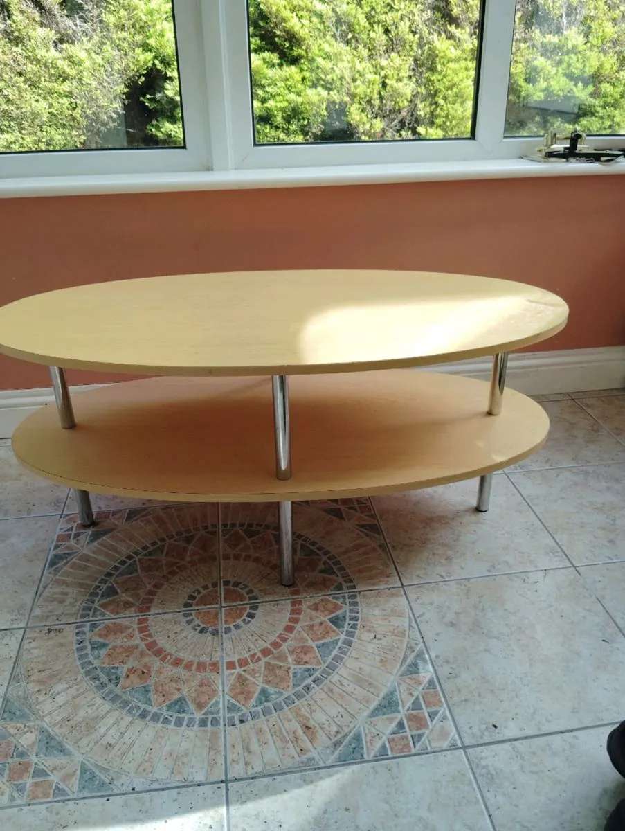 Coffee Table. - Image 2