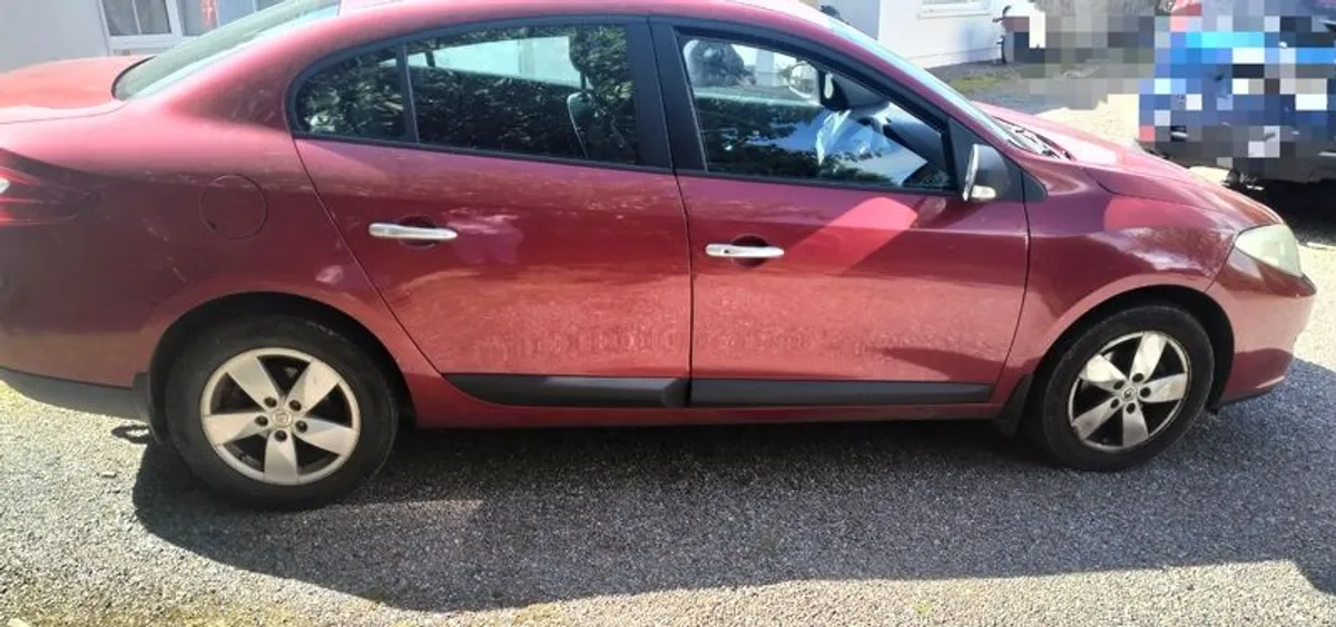 2011 Renault Fluence - Image 2