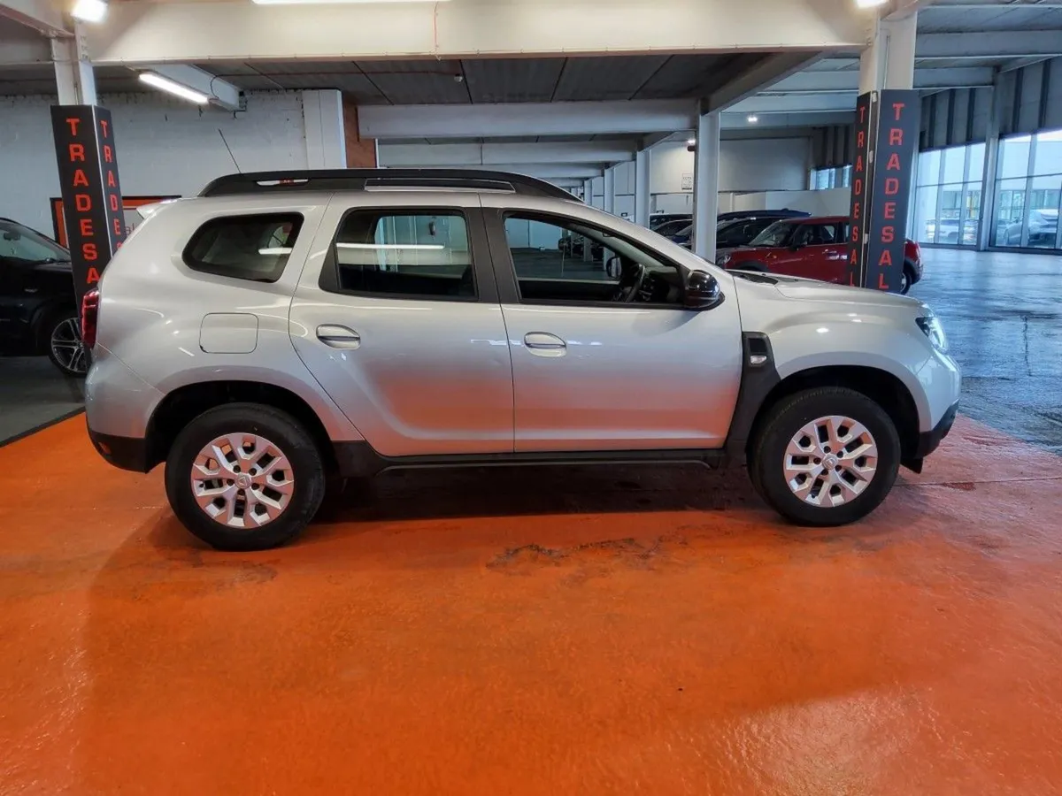 Dacia Duster 1.0 TCe 90 Comfort - Image 4