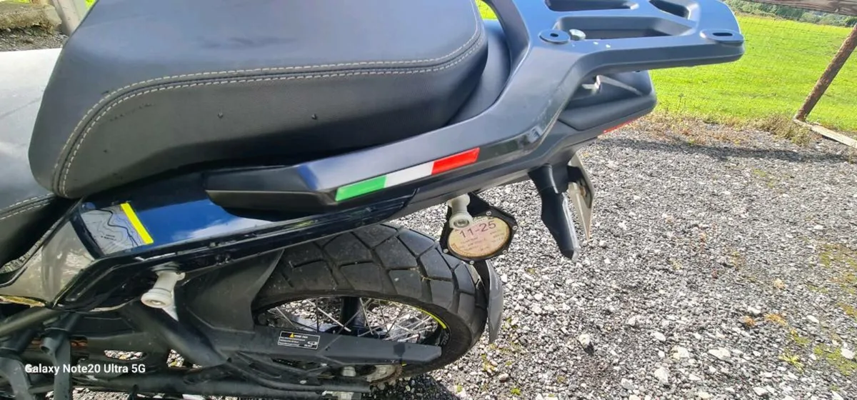 Benelli TRK 502X 232 only 6000km - Image 3