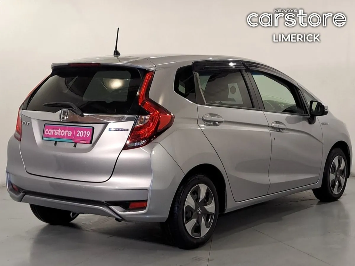 Honda Fit 1.5 Hybrid Auto - Image 3