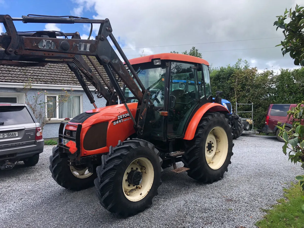 Tractor - Image 3