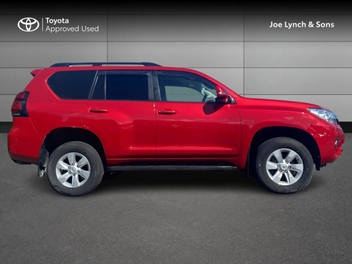Toyota Land Cruiser LAND CRUISER LWB COMM A/T - Image 3