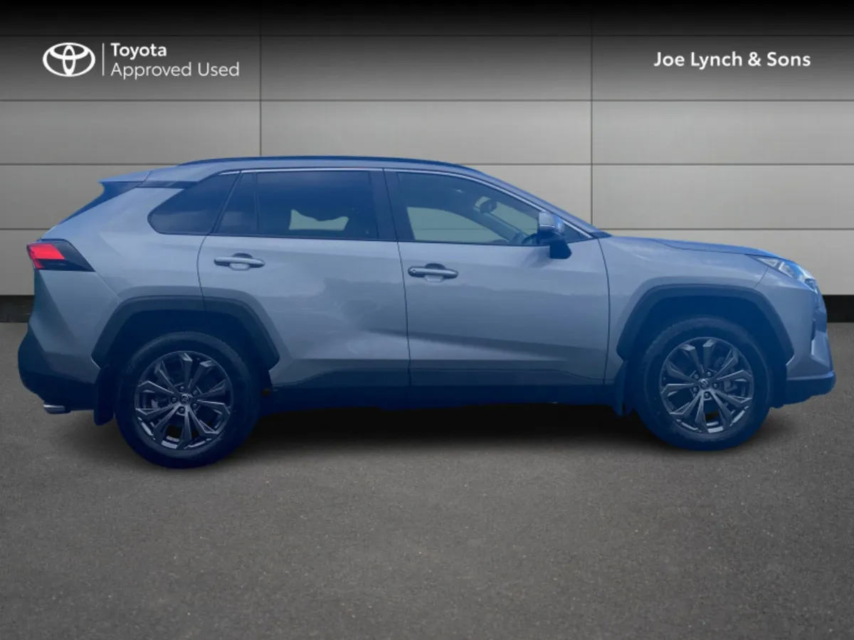 Toyota RAV4 RAV4 HYBRID SOL - Image 3