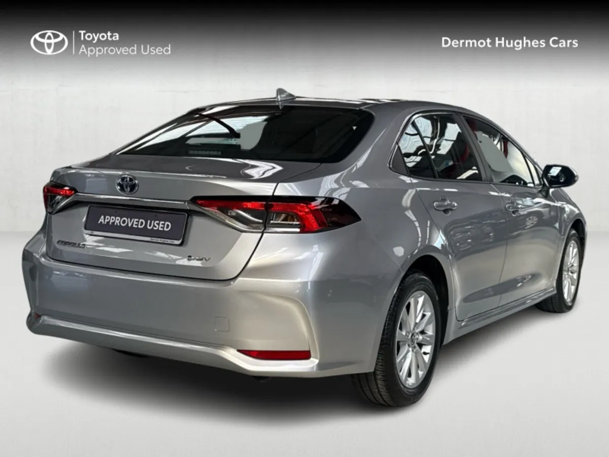 Toyota Corolla COROLLA SALOON LUNA - Image 2