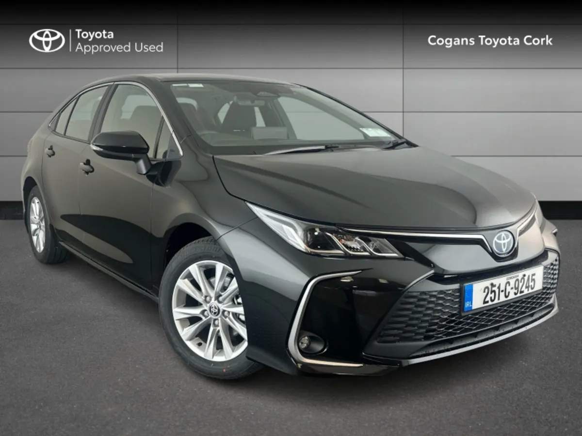 Toyota Corolla Luna Saloon - Image 1