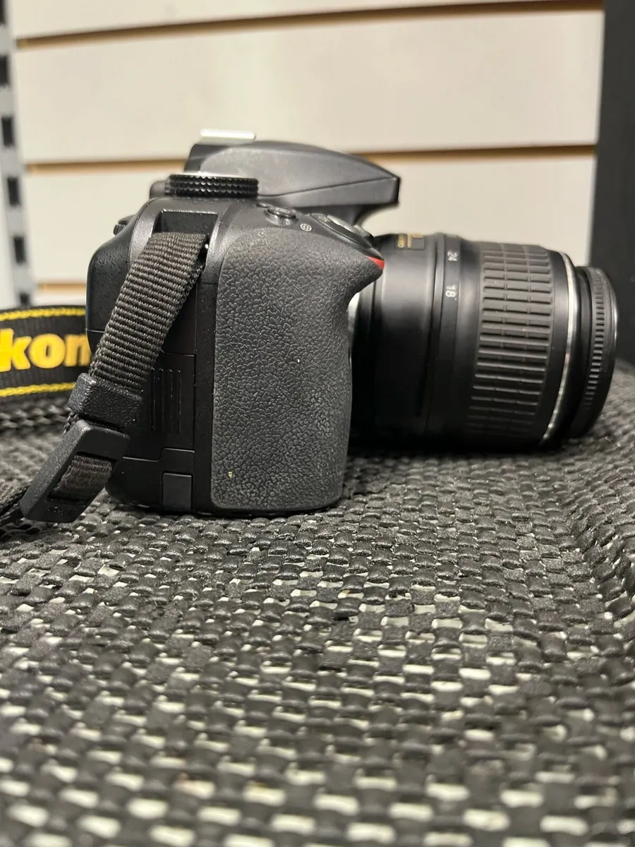 Nikon D3300 - Image 3
