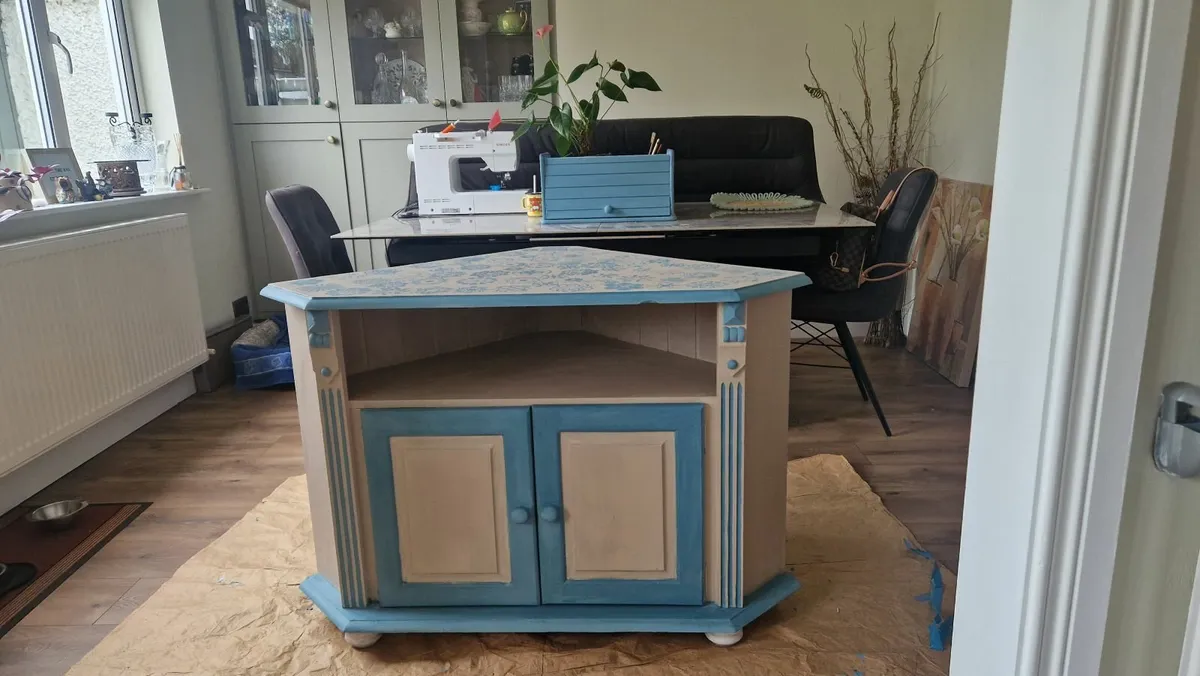 Furniture baby changing storage drawer - Image 4