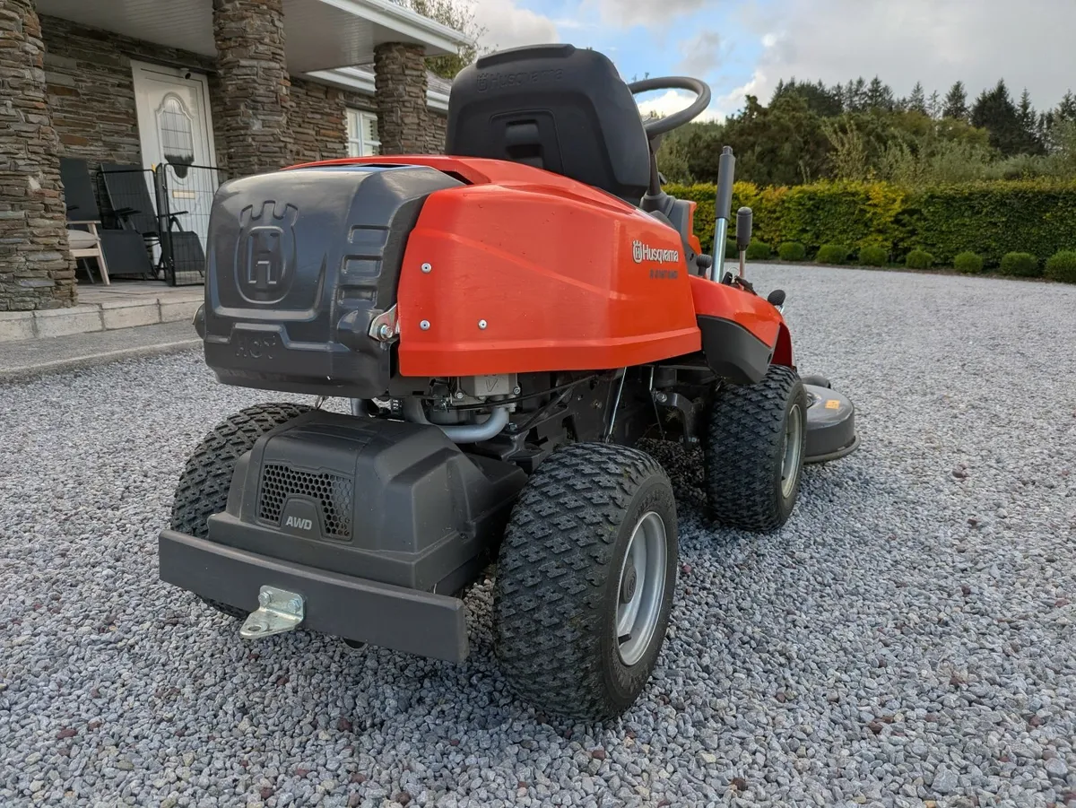Husqvarna R216T AWD - Image 3