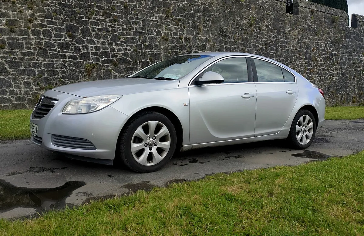 New NCT Insignia Diesel - Image 3