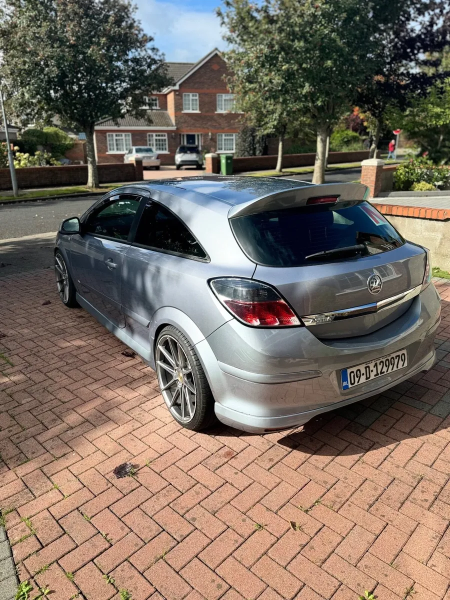 Vauxhall Astra 2009 - Image 3