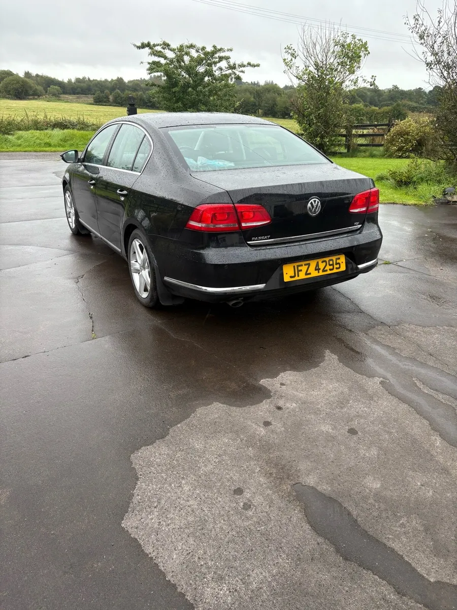 Car - Image 4