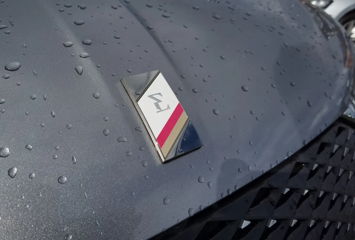 DS 3 CROSSBACK E-TENSE ELEGANCE RIVOLI AUTOMATIC - Image 3
