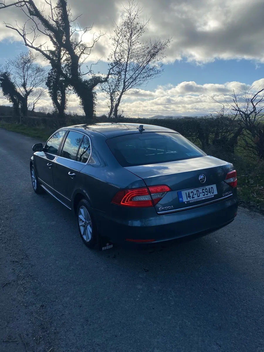 Skoda superb - Image 2