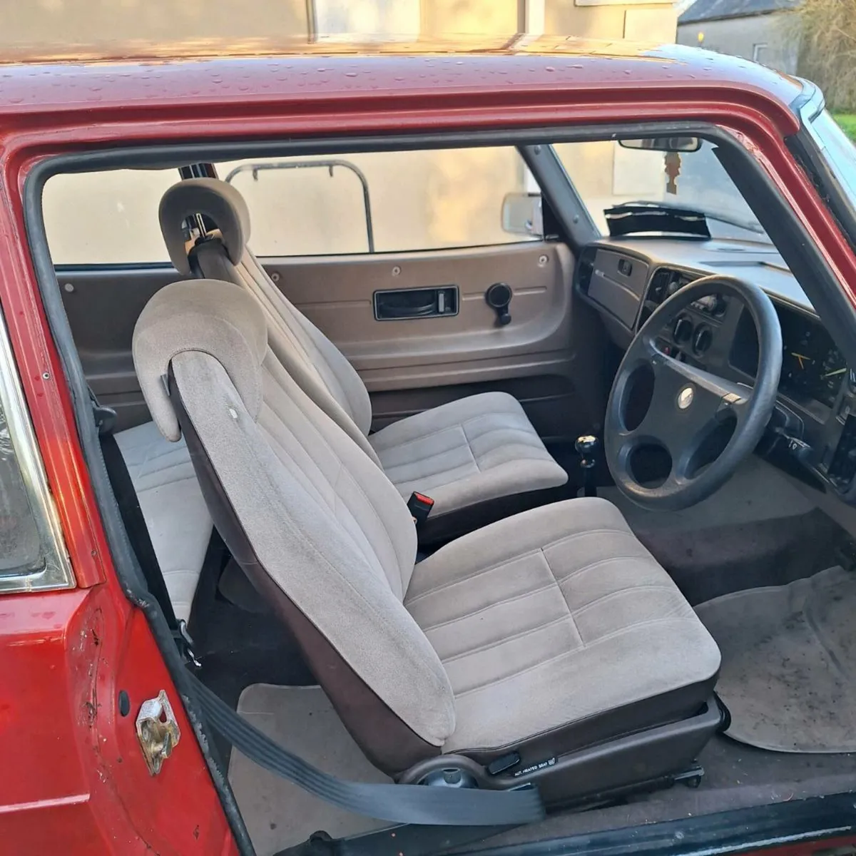 Car - Image 2