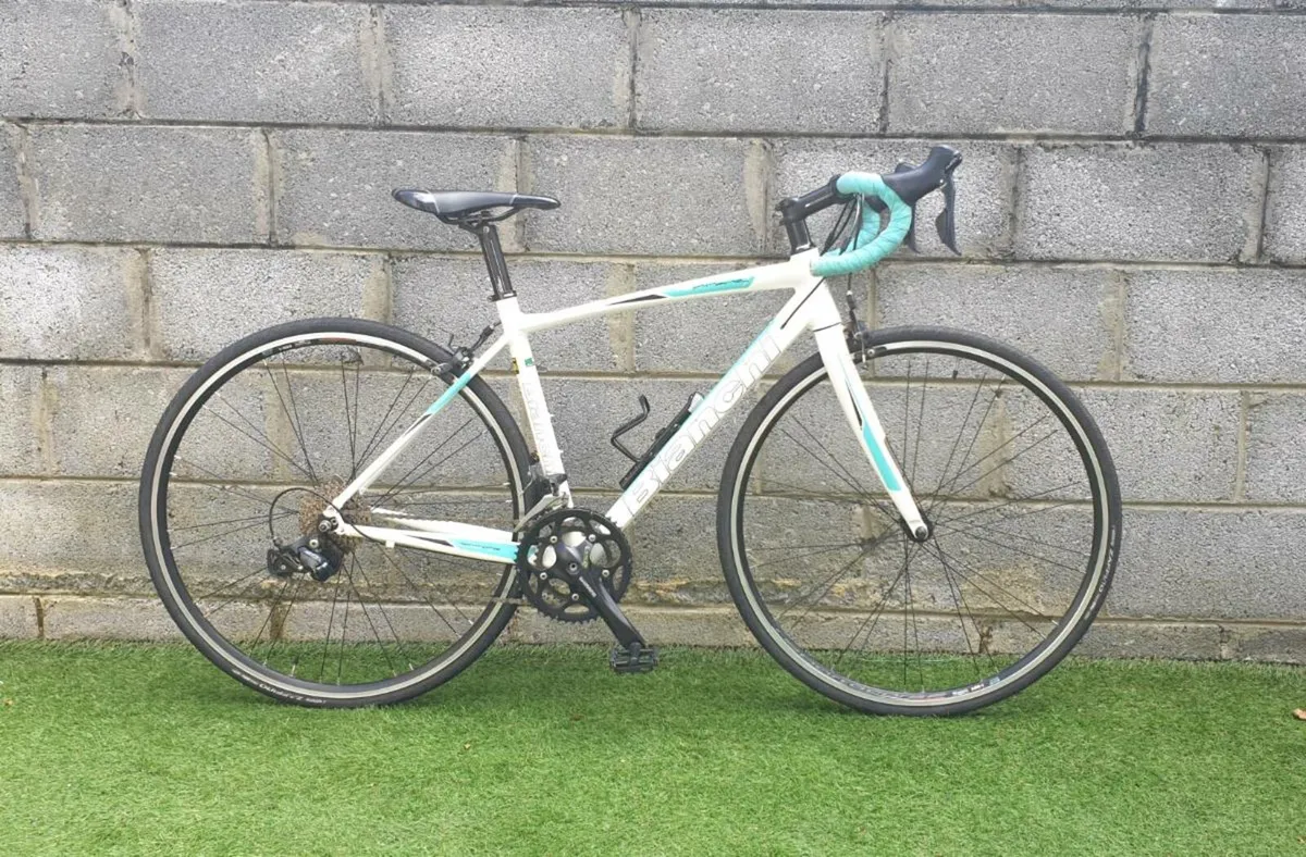 Bianchi Via Nirone 7 Dama Bianca - Image 1
