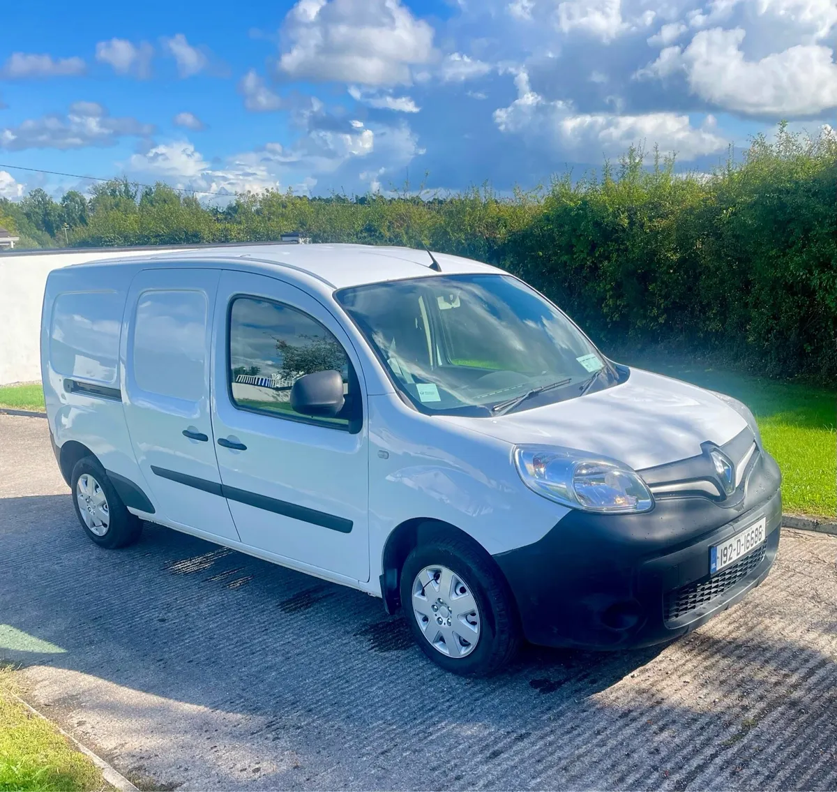 2019 (192) REN KANGOO Maxi Diesel ..T belt done - Image 2