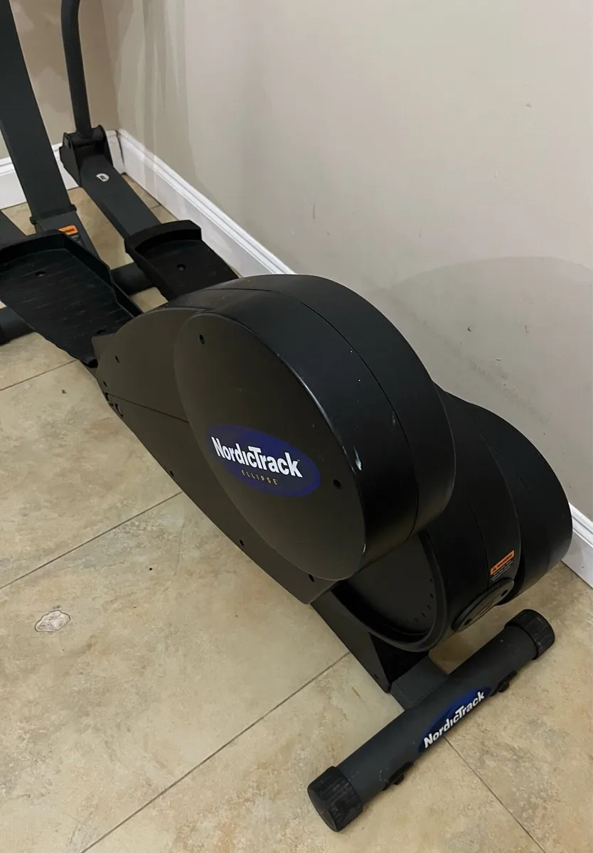 Nordictrack cross trainer - Image 3