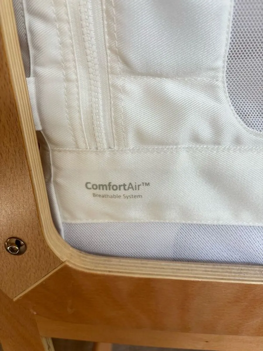 SnuzPod4 Bedside Crib - Image 3