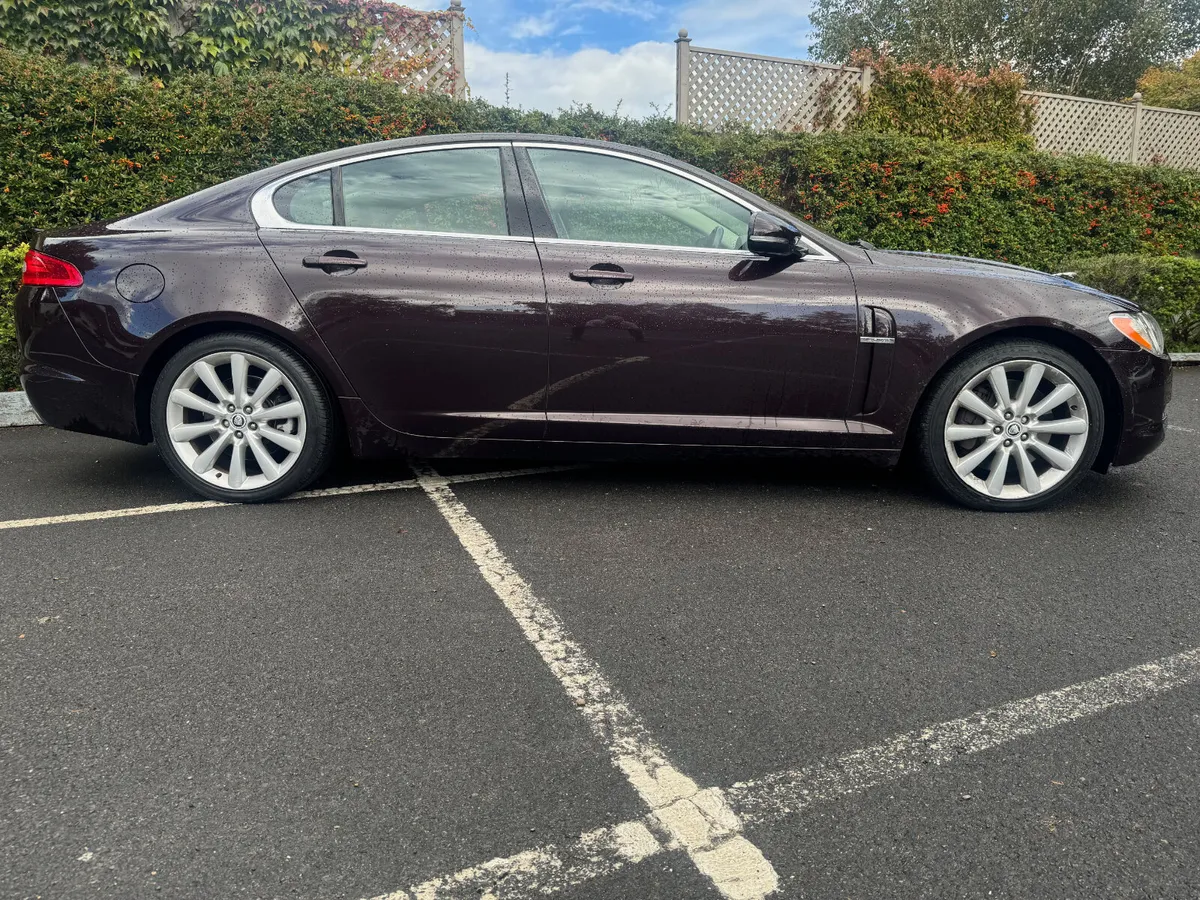 Jaguar XF 3.0 Auto in excellent condition & NCT'd - Image 4