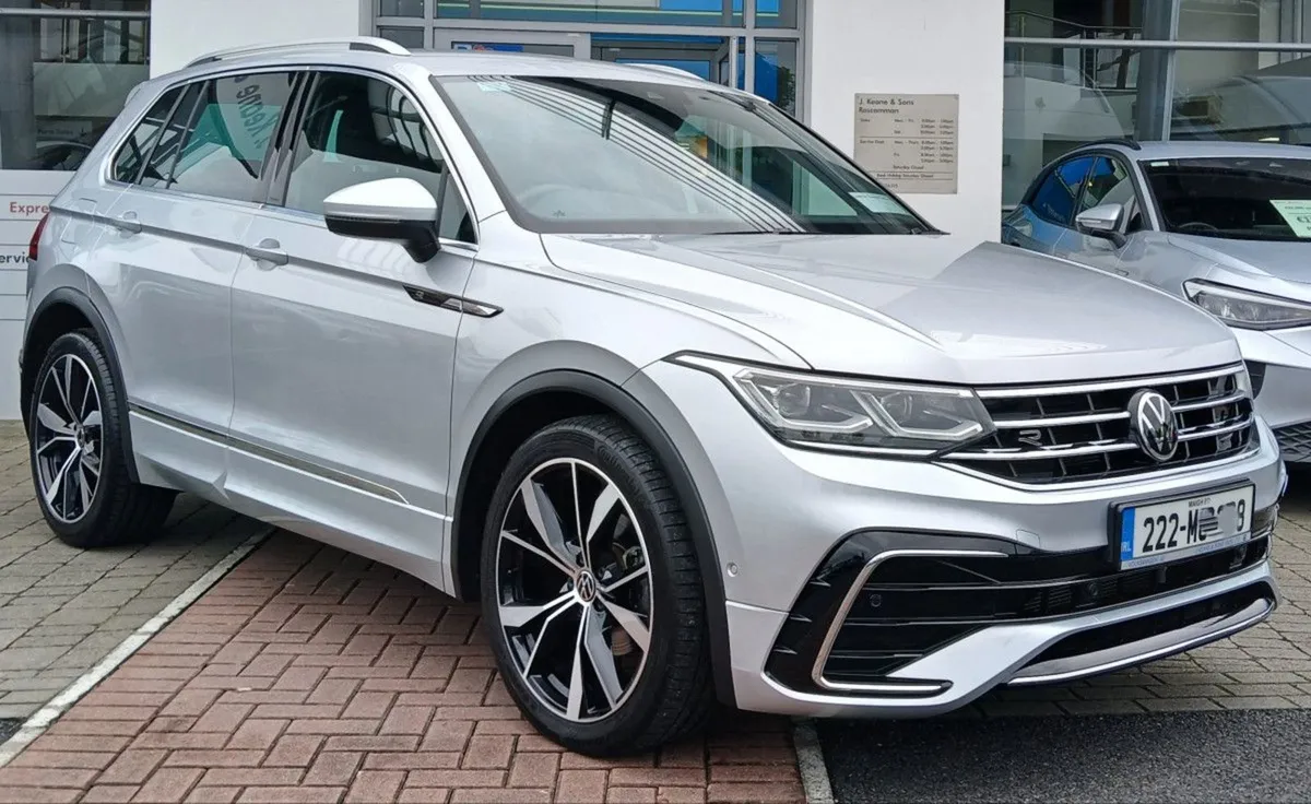 Volkswagen Tiguan R-line 2.0 TDI 150HP  rear View - Image 1
