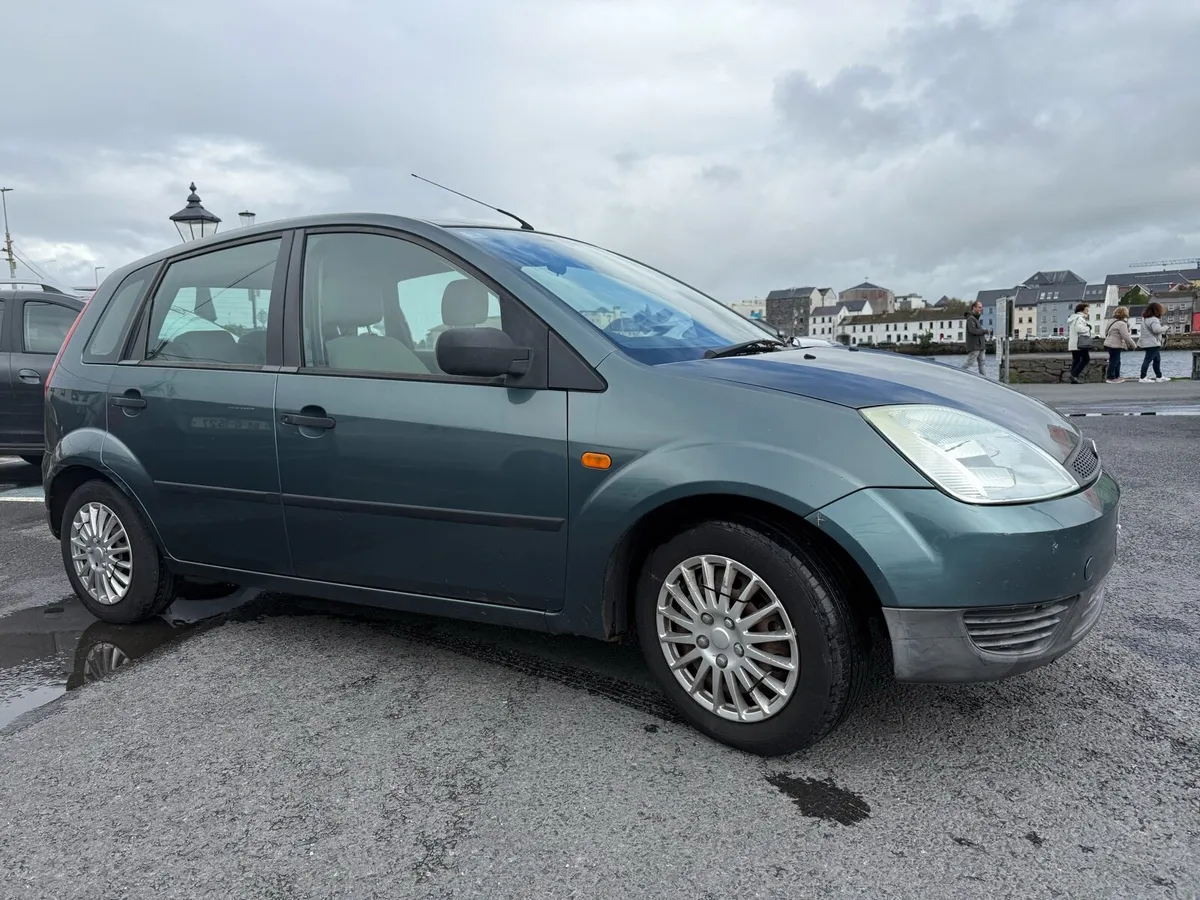 Ford Fiesta LX - Image 3