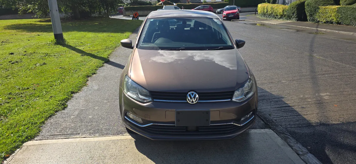 VOLKSWAGEN POLO 2015/2 TSI COMFORT LINE - Image 1