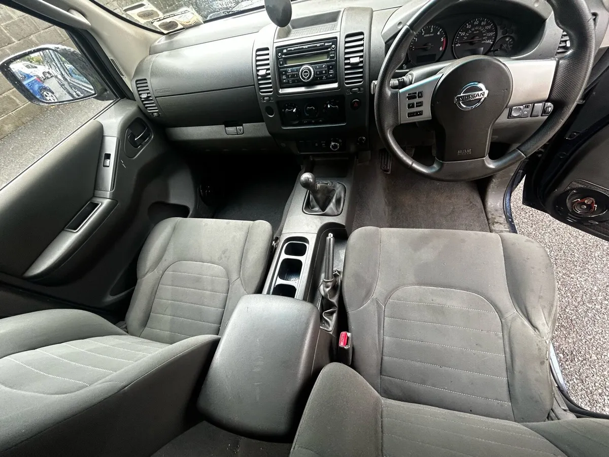 Nissan Navara - Image 3