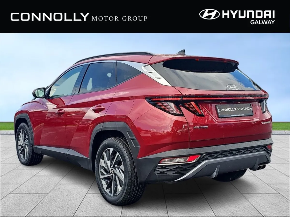 Hyundai Tucson 2WD Executive Plus - Image 4