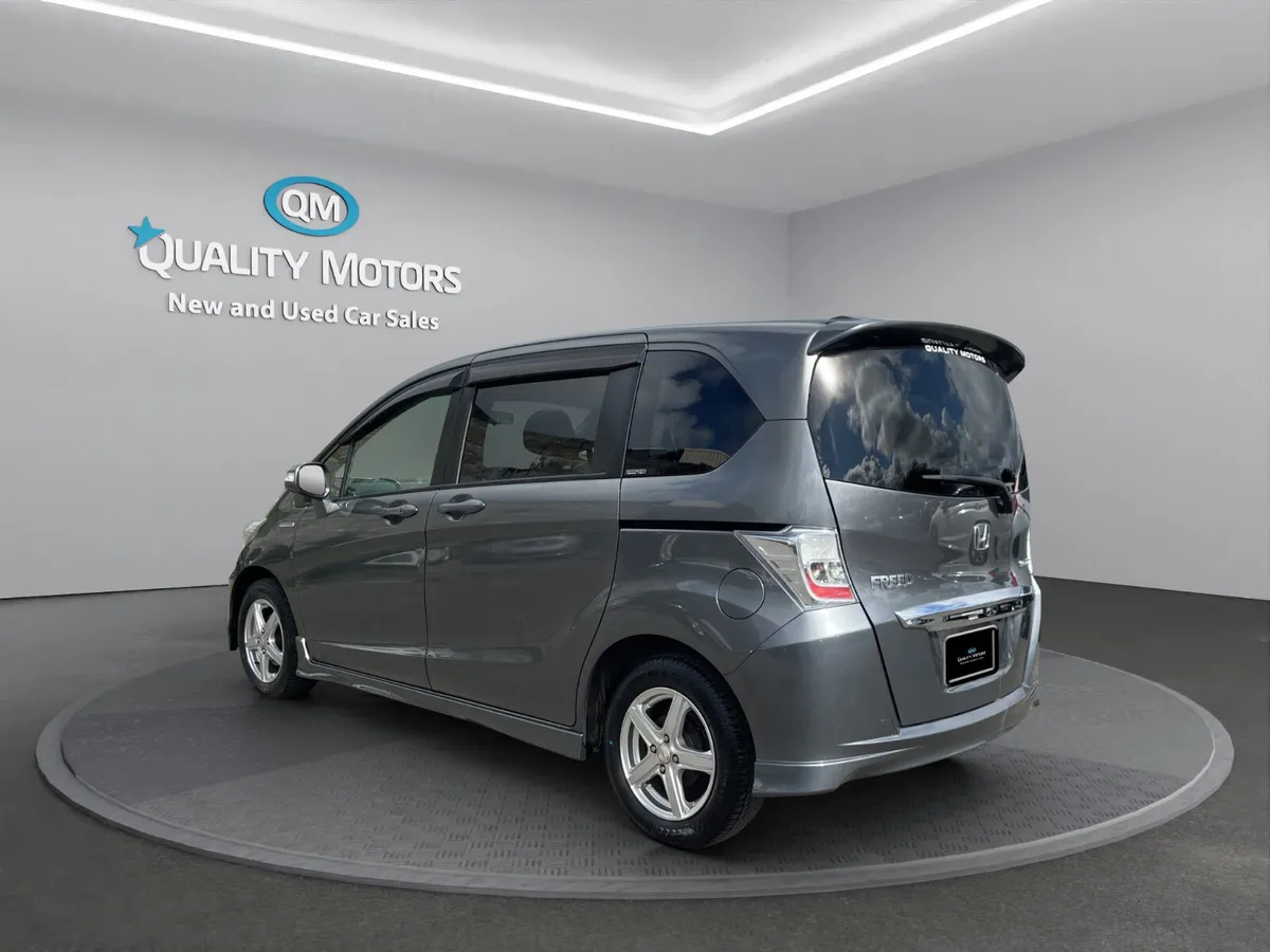 2013 HONDA FREED HYBRID (S132) 6 SEATER - Image 4