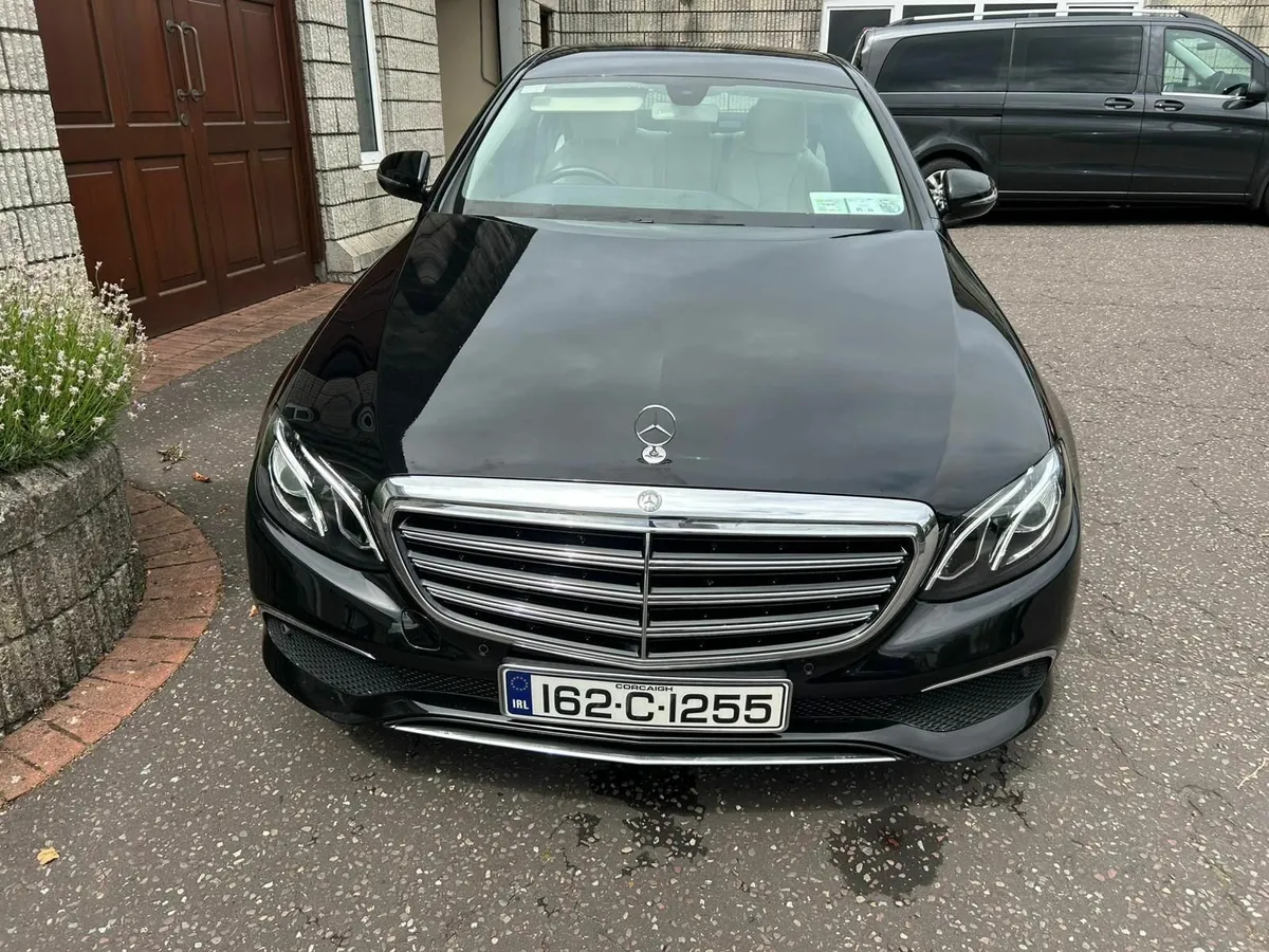 Mercedes-Benz E-Class 2016 - Image 1