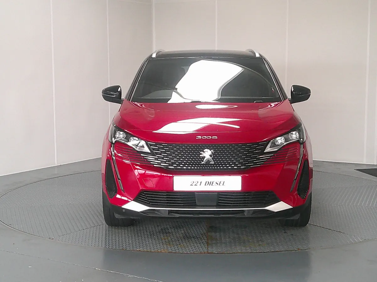 Peugeot 3008 2022 - Image 2