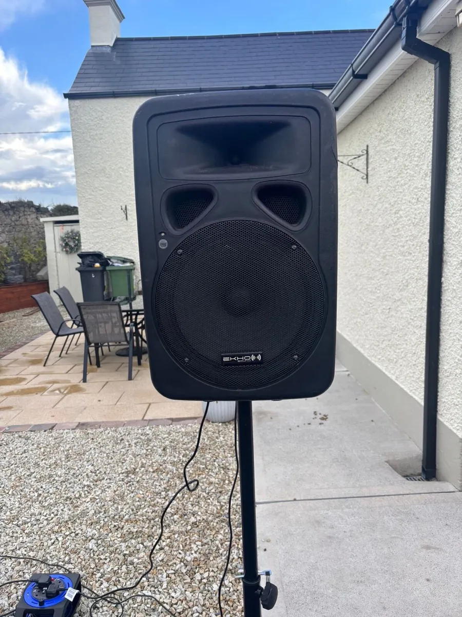 Two EKHO PL12A powered speakers with stands - Image 2