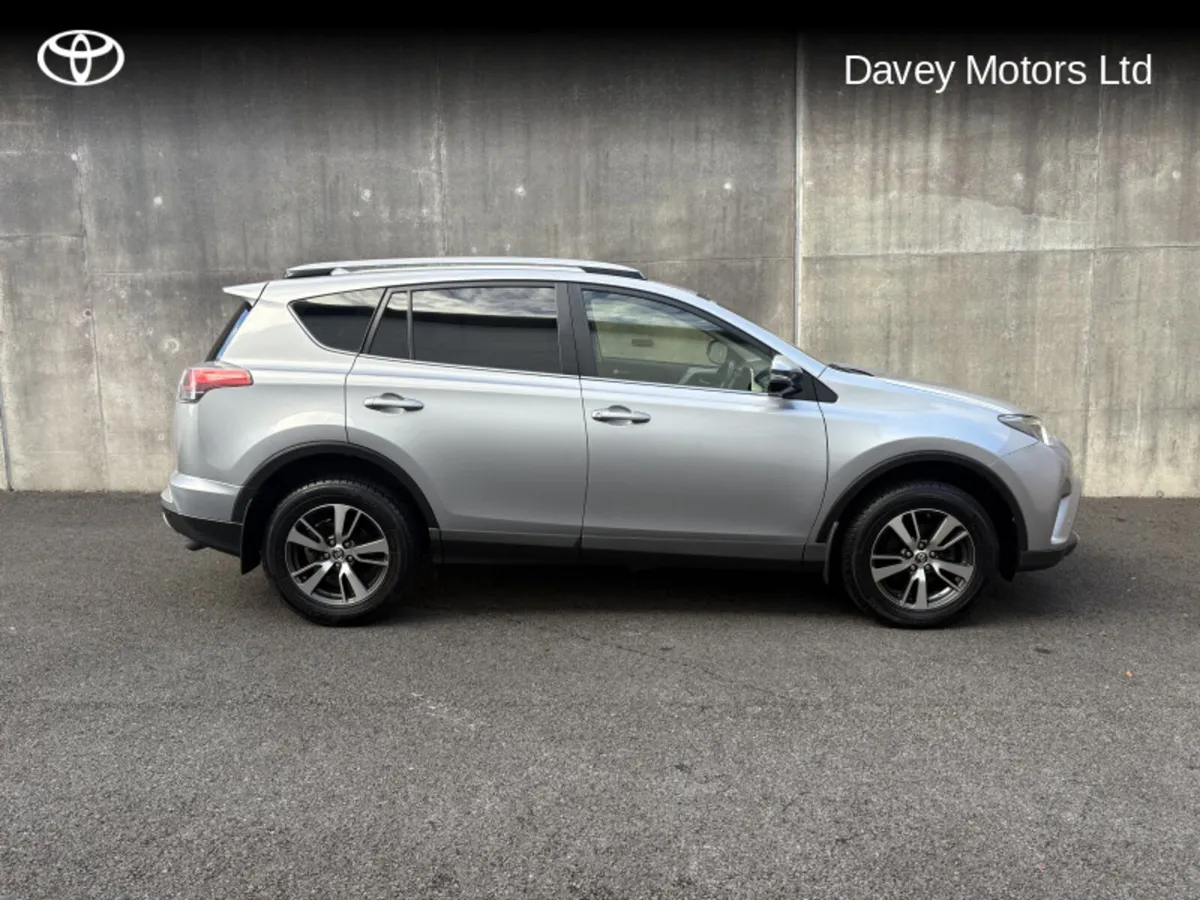 Toyota RAV4 RAV4 2.0 D4D LUNA SPORT - Image 3