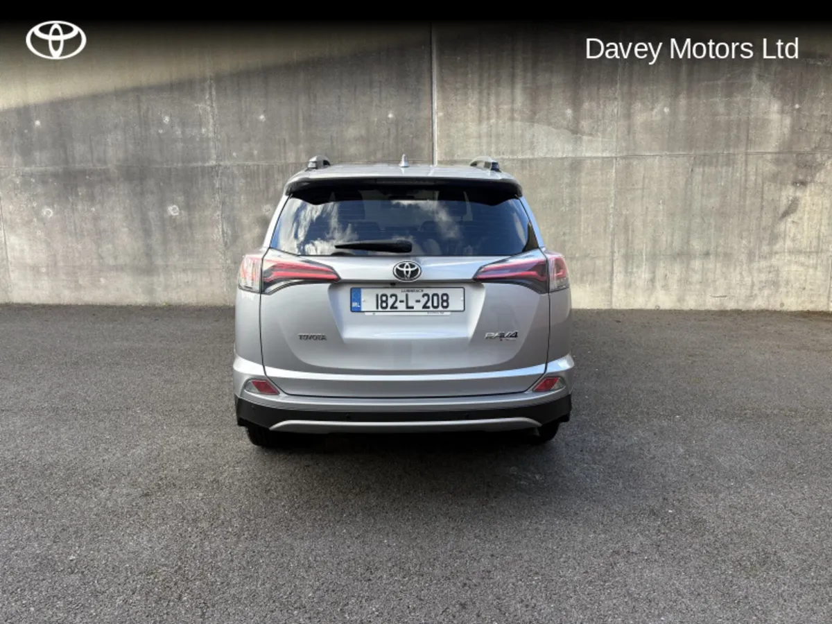 Toyota RAV4 RAV4 2.0 D4D LUNA SPORT - Image 4