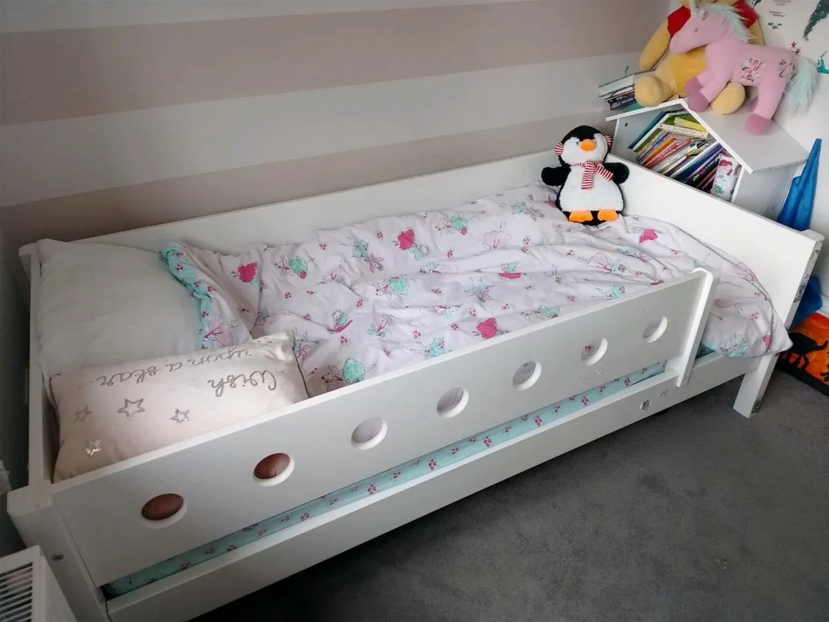 Flexa Bed and Mattress - Image 3
