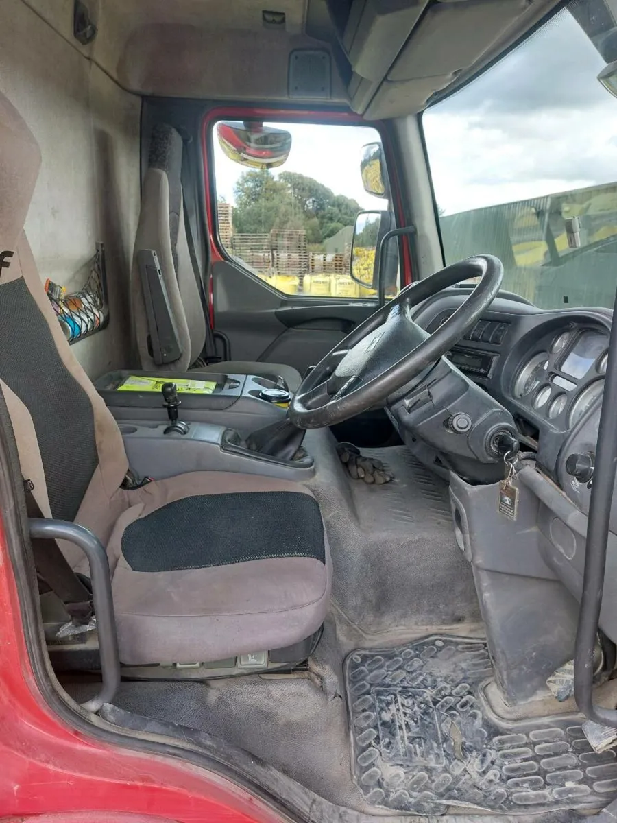 18 ton Daf with crane - Image 4
