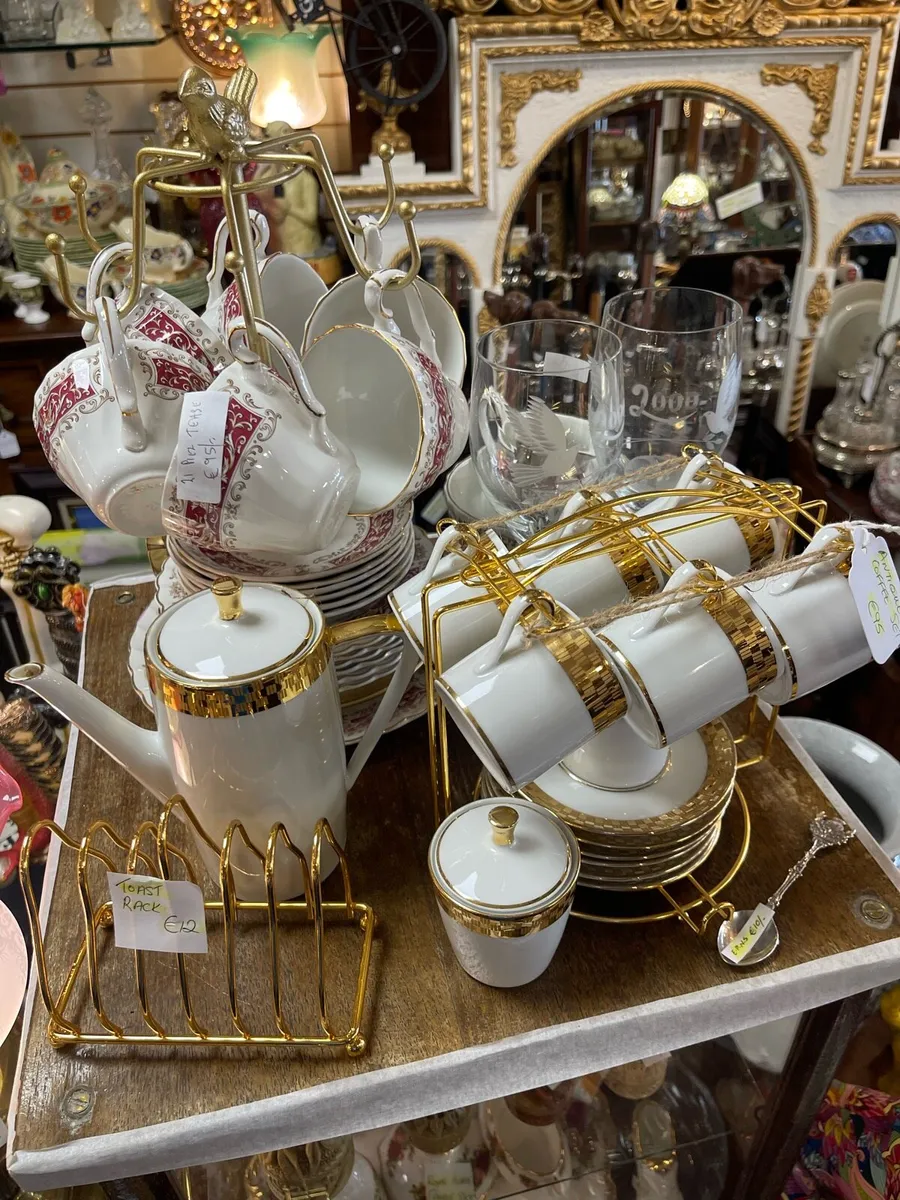 Antiques - Image 3