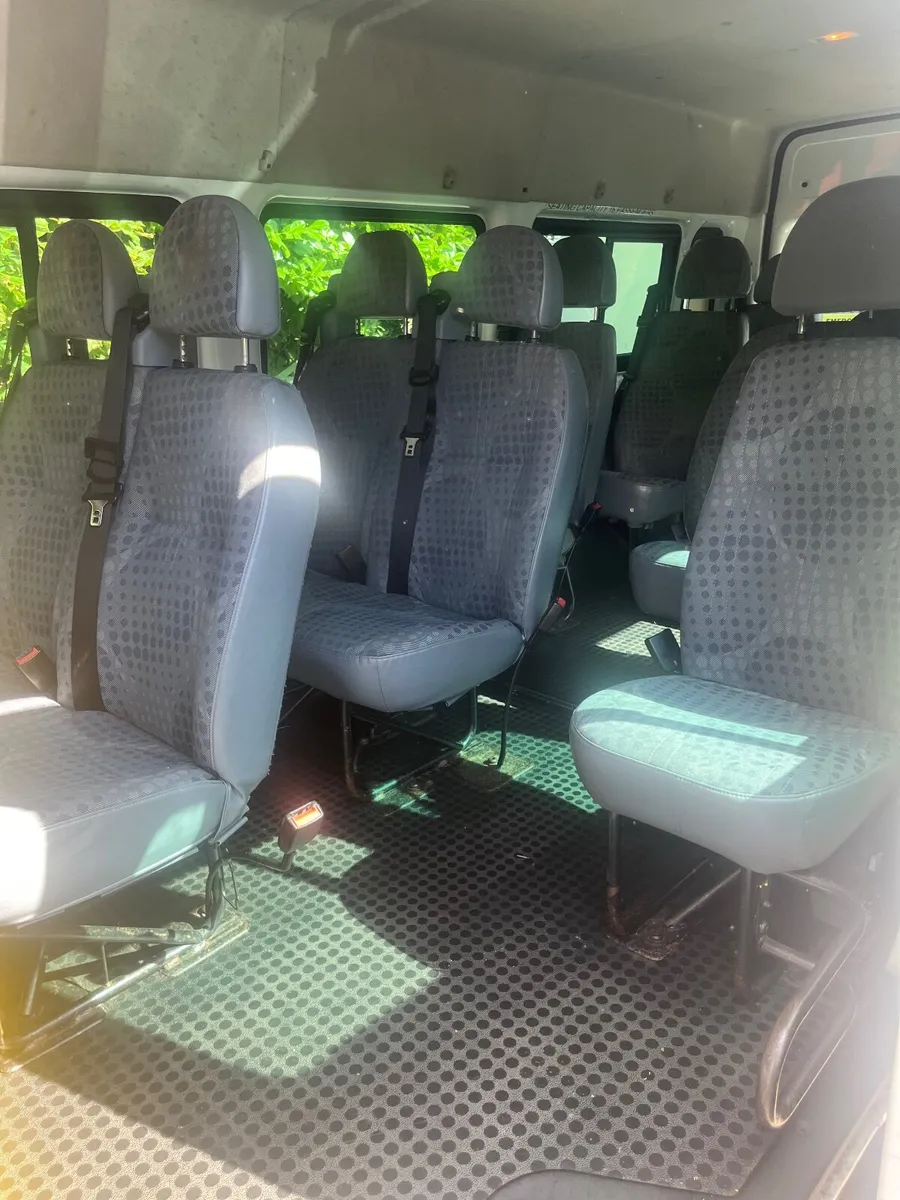 Ford Transit bus - Image 4