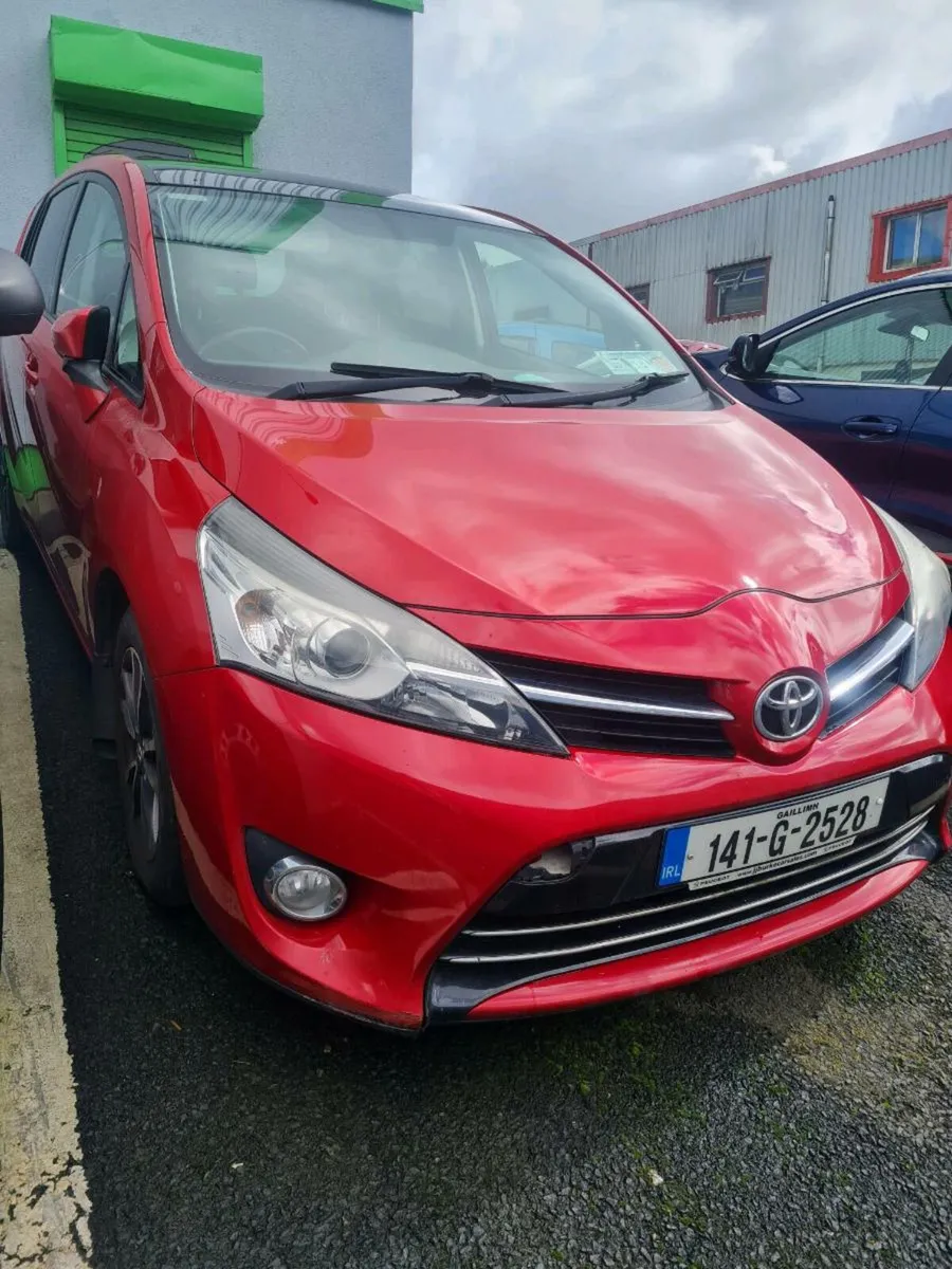 Toyota verso 7 seater - Image 1