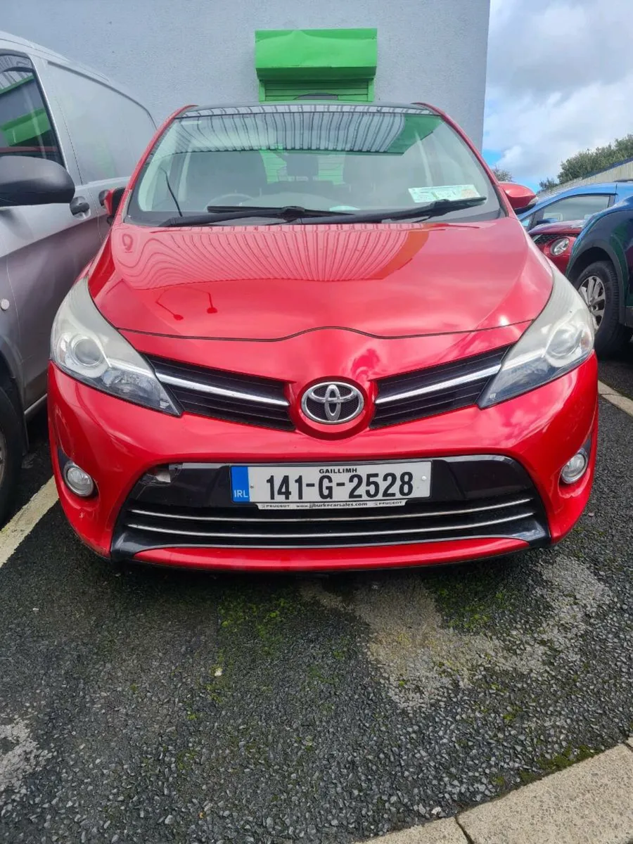 Toyota verso 7 seater - Image 3