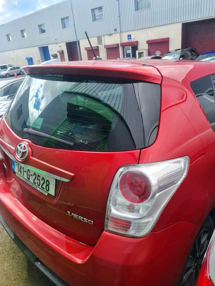 Toyota verso 7 seater - Image 4