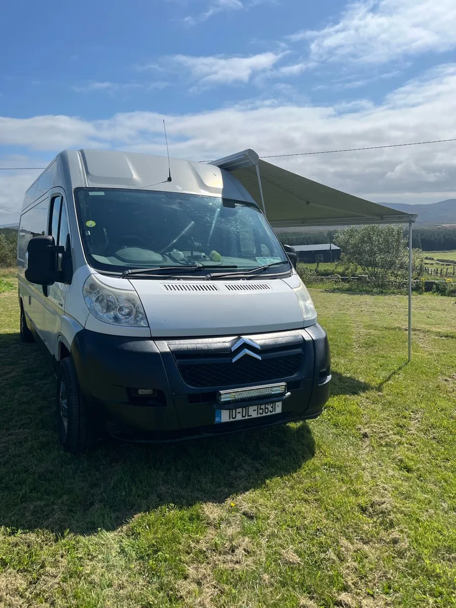 Camper/day/race van - Image 4