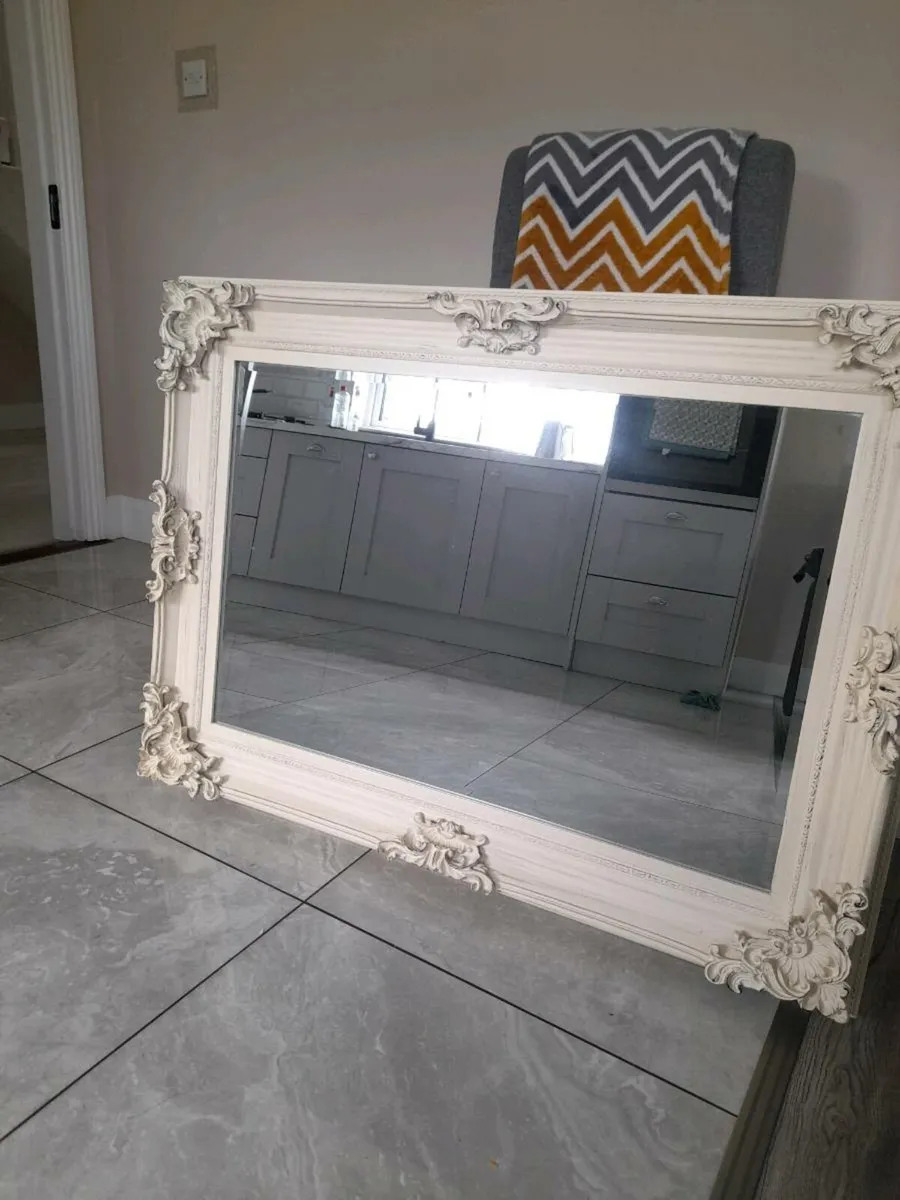 Mirror - Image 2