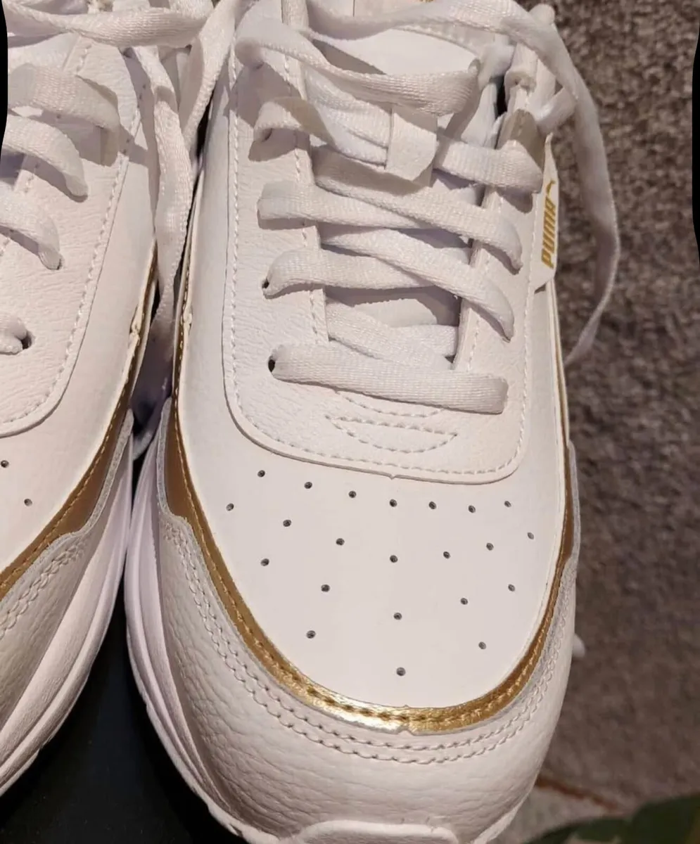PUMA Leather sneakers women NEW - Image 2