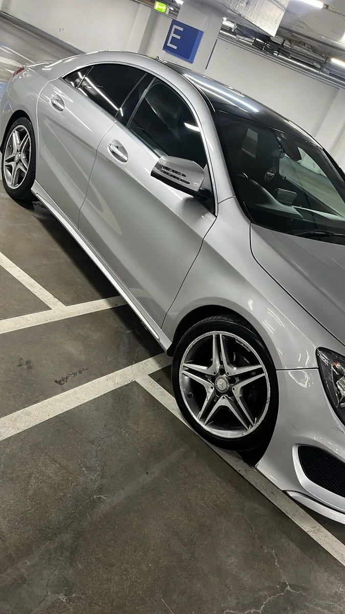 2015 MERCEDES CLA 180 AMG LINE - Image 3