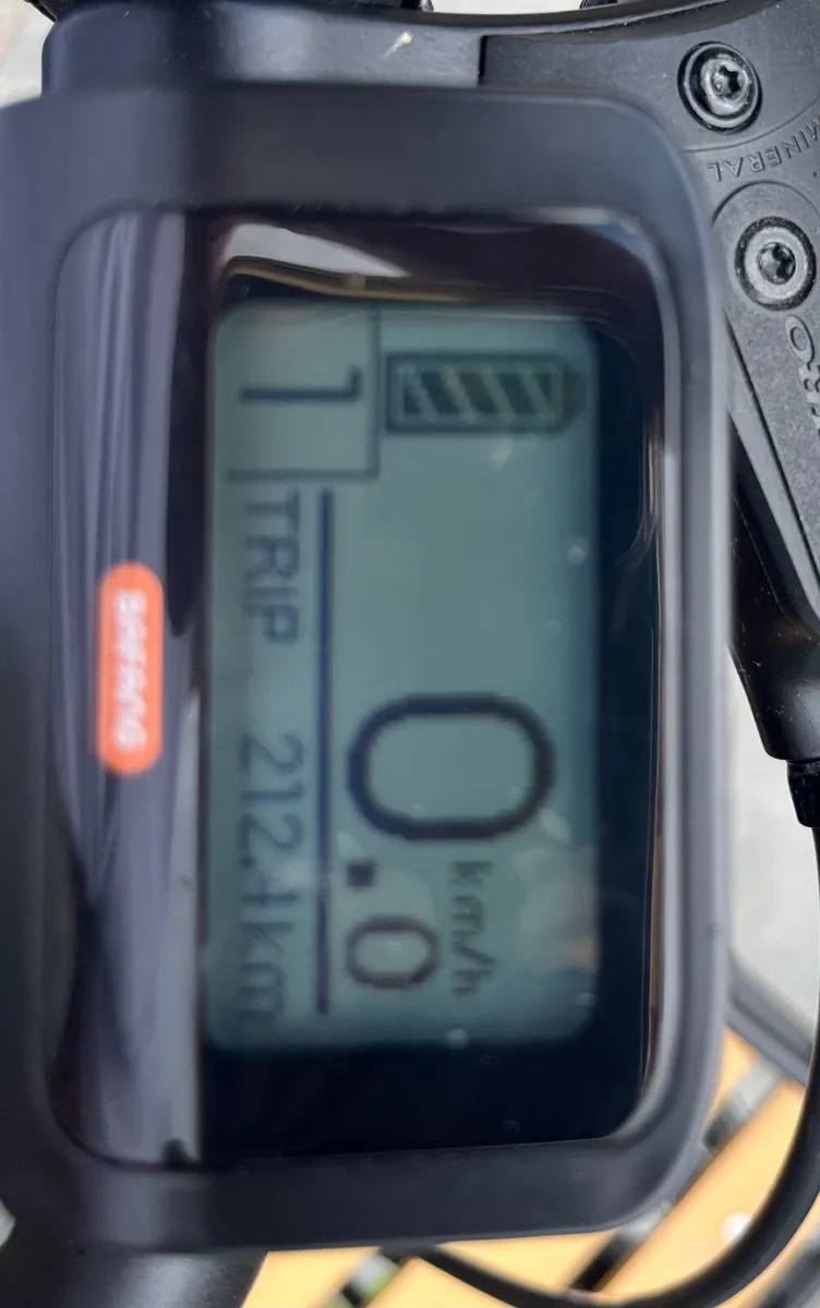 Ladies e bike peddle assist - Image 1