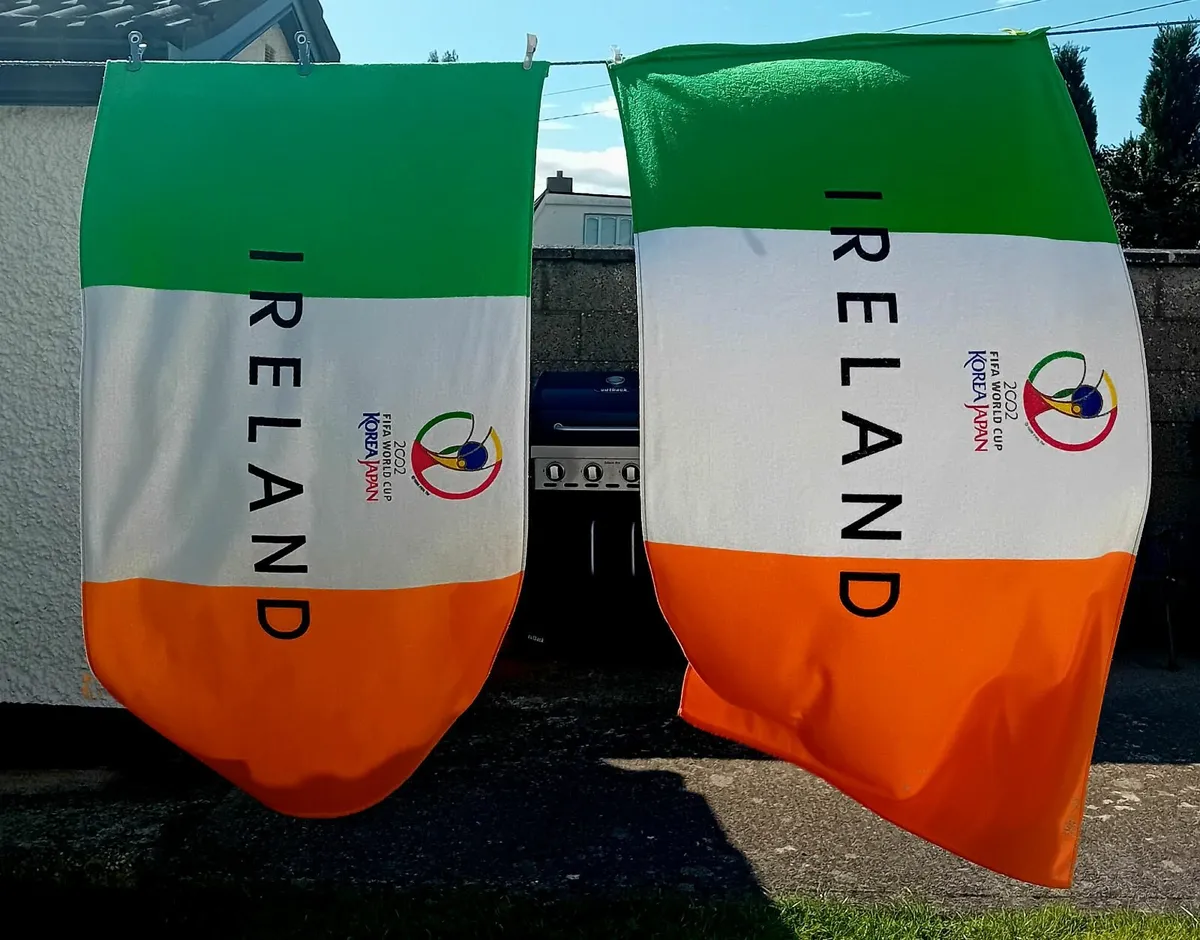 2002 official world cup ireland beach towels - Image 3