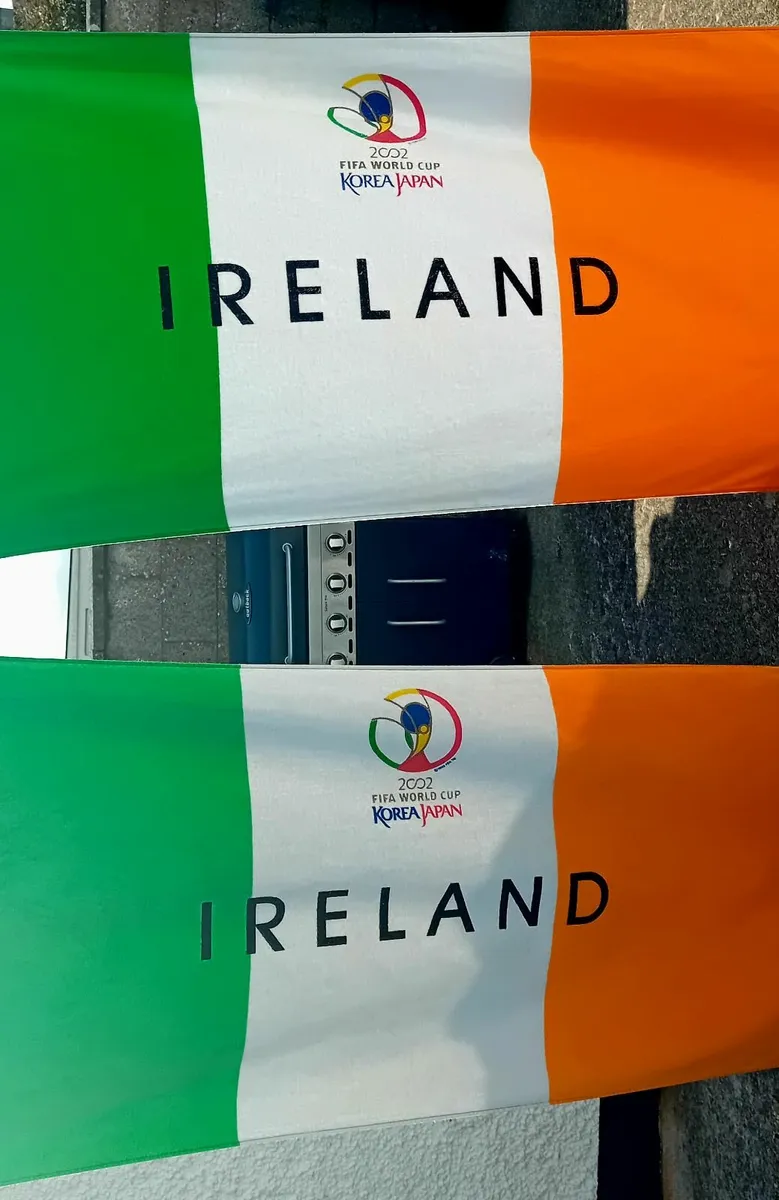 2002 official world cup ireland beach towels - Image 4